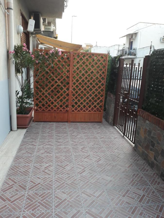 גיארדיני נאקסוס Holiday House Marlin מראה חיצוני תמונה