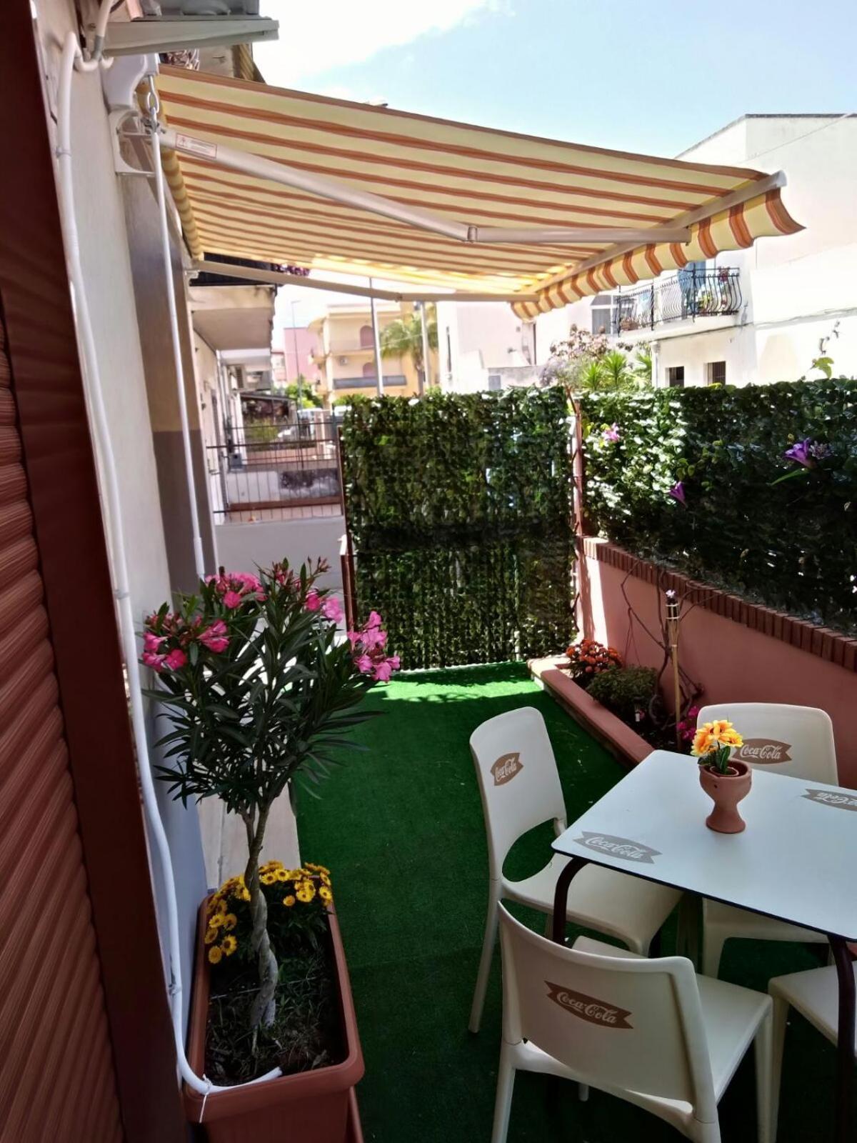 גיארדיני נאקסוס Holiday House Marlin מראה חיצוני תמונה