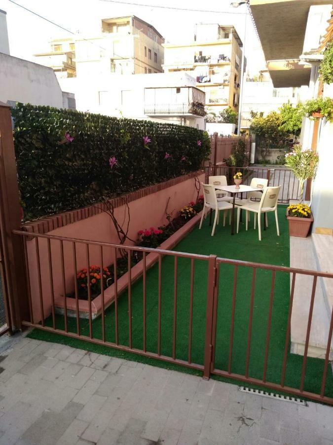 גיארדיני נאקסוס Holiday House Marlin מראה חיצוני תמונה