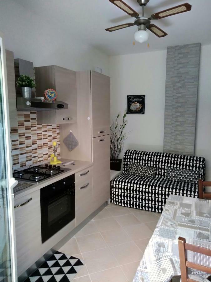 גיארדיני נאקסוס Holiday House Marlin מראה חיצוני תמונה